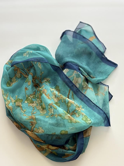 LIGHTWEIGHT LONG HAIR/NECK SCARVES