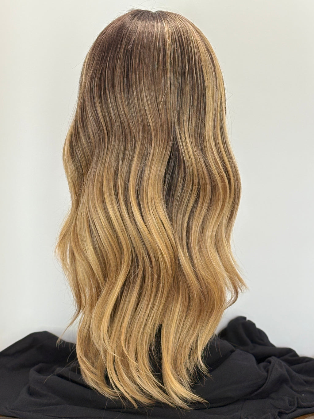 JUNO SYNTHETIC FIBER WIG