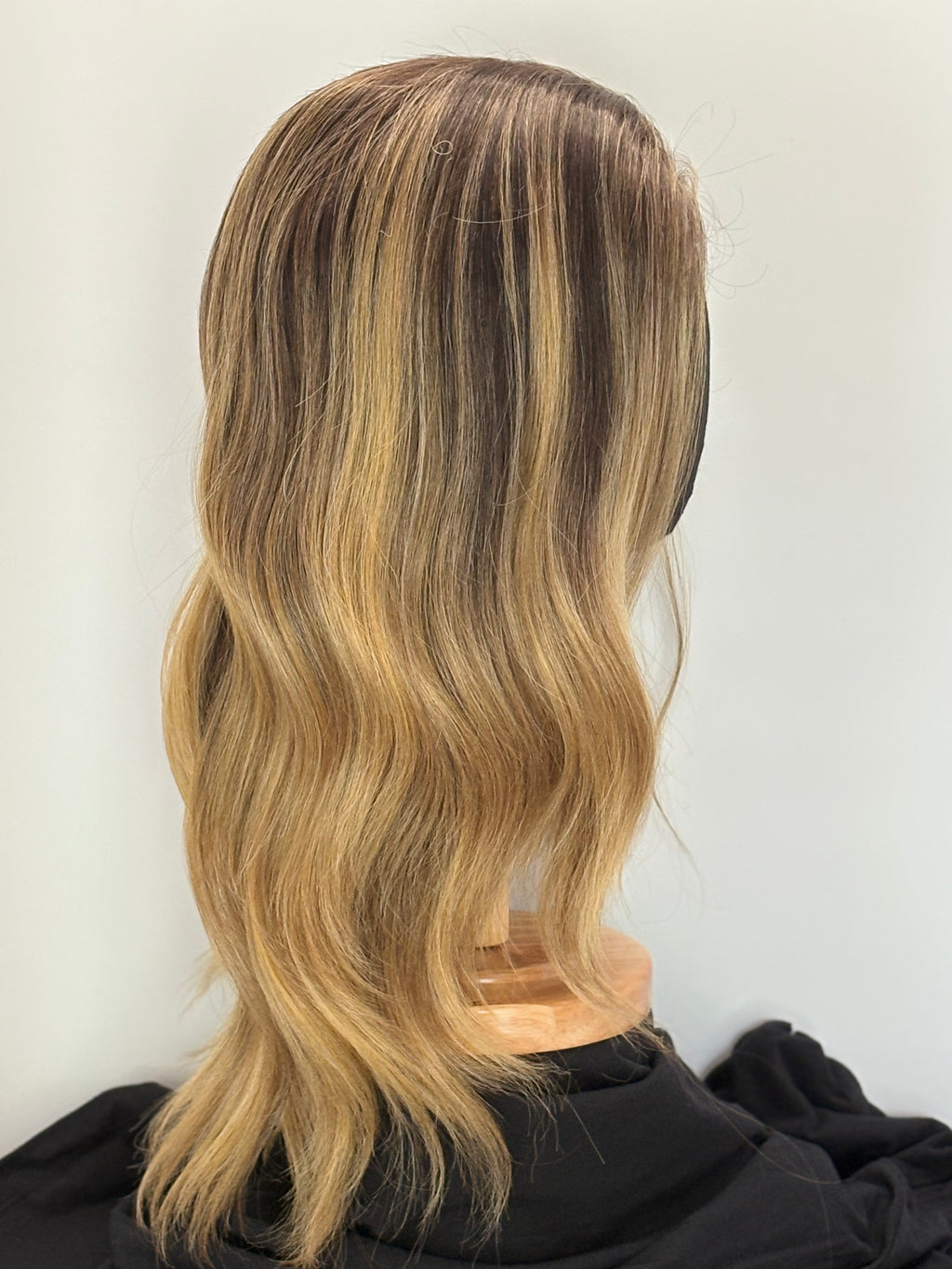 JUNO SYNTHETIC FIBER WIG