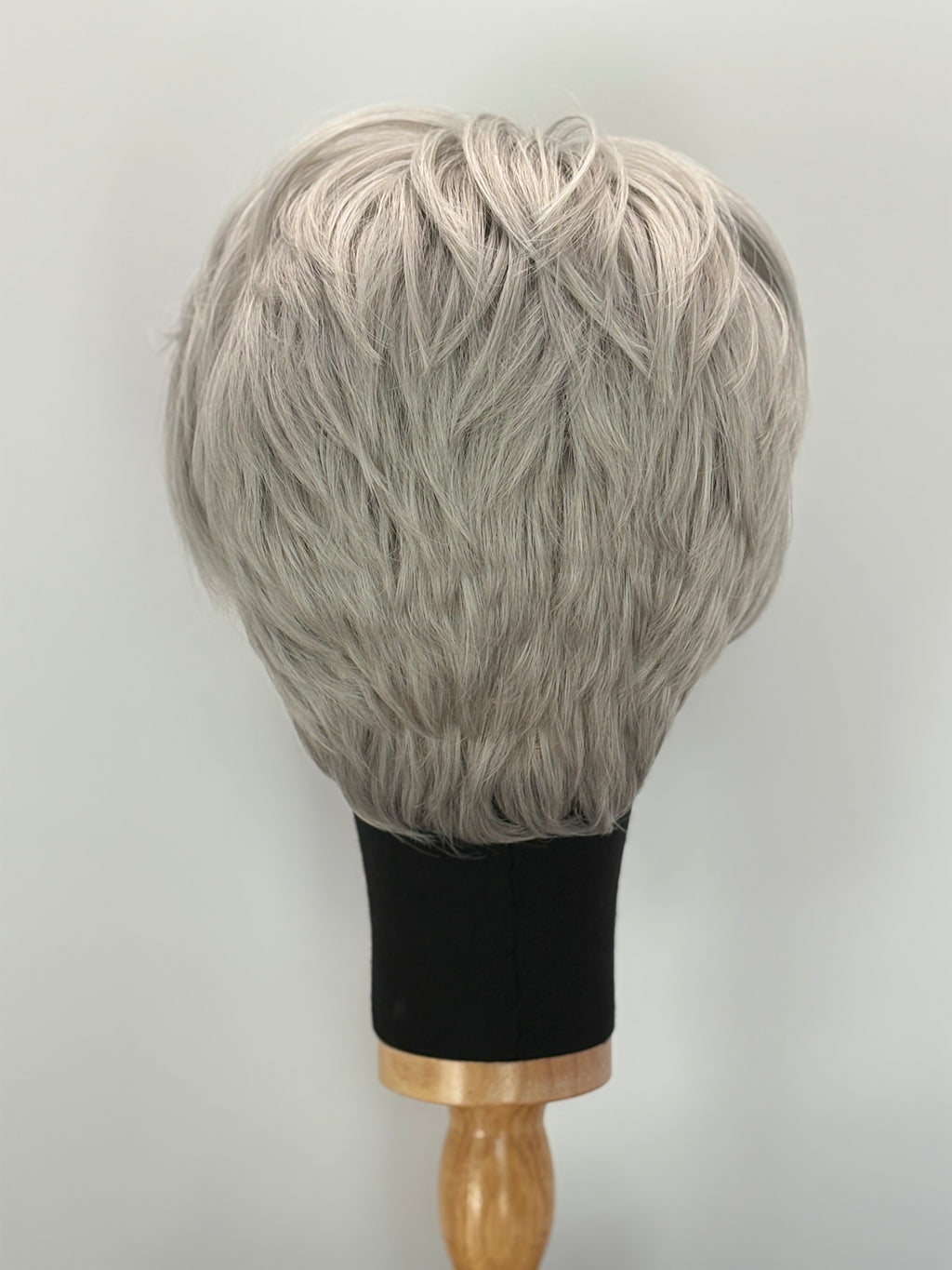 ALLISON SYNTHETIC FIBER WIG