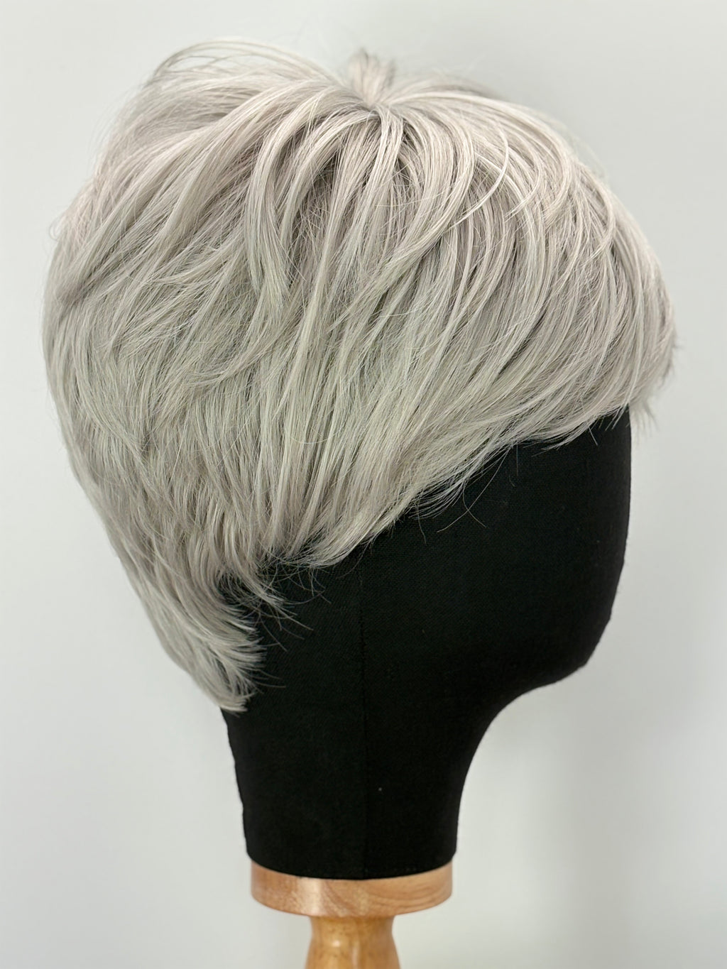 ALLISON SYNTHETIC FIBER WIG