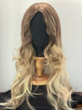 CHLOE SYNTHETIC WIG
