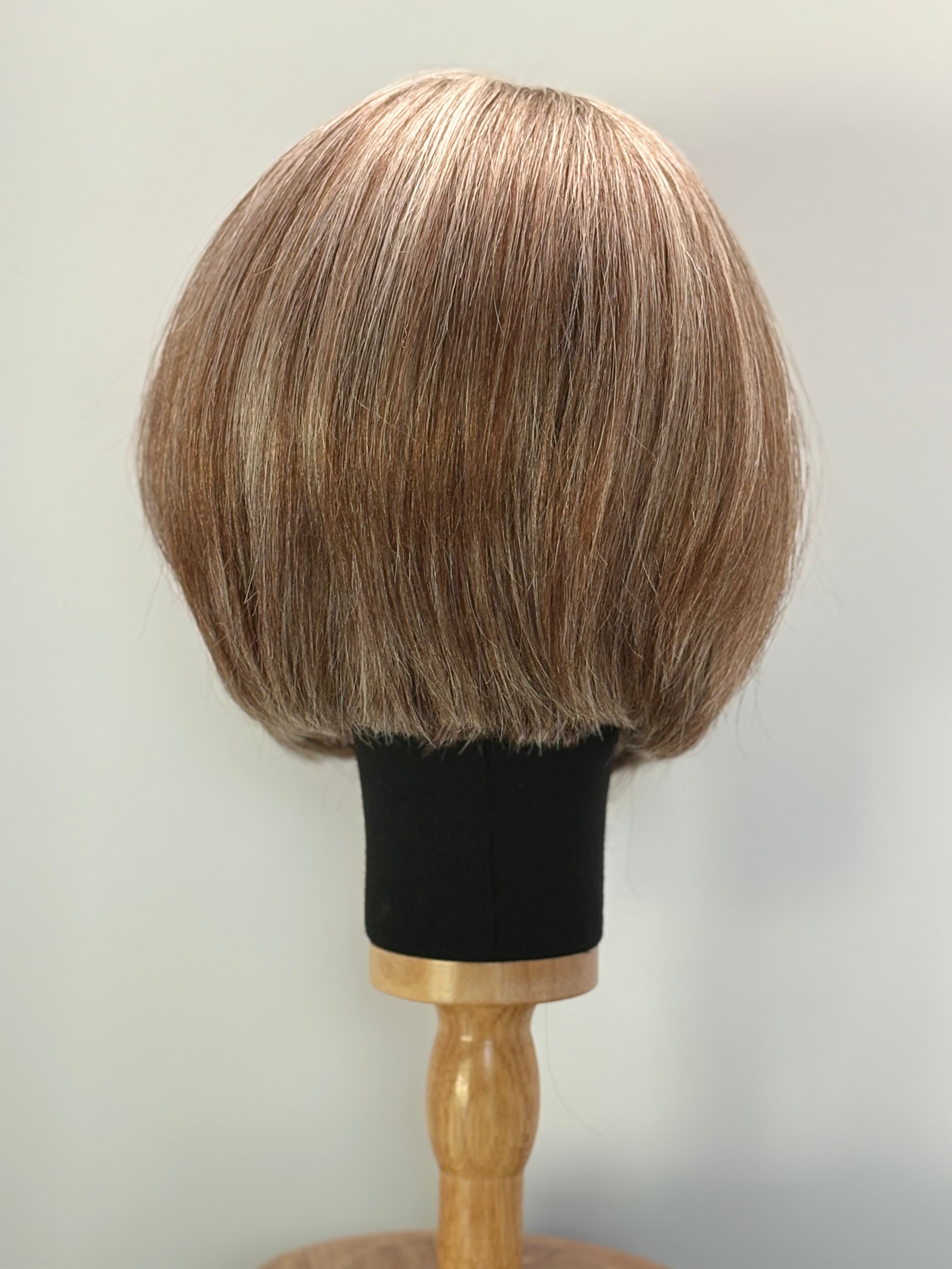 LUNA SYNTHETIC WIG
