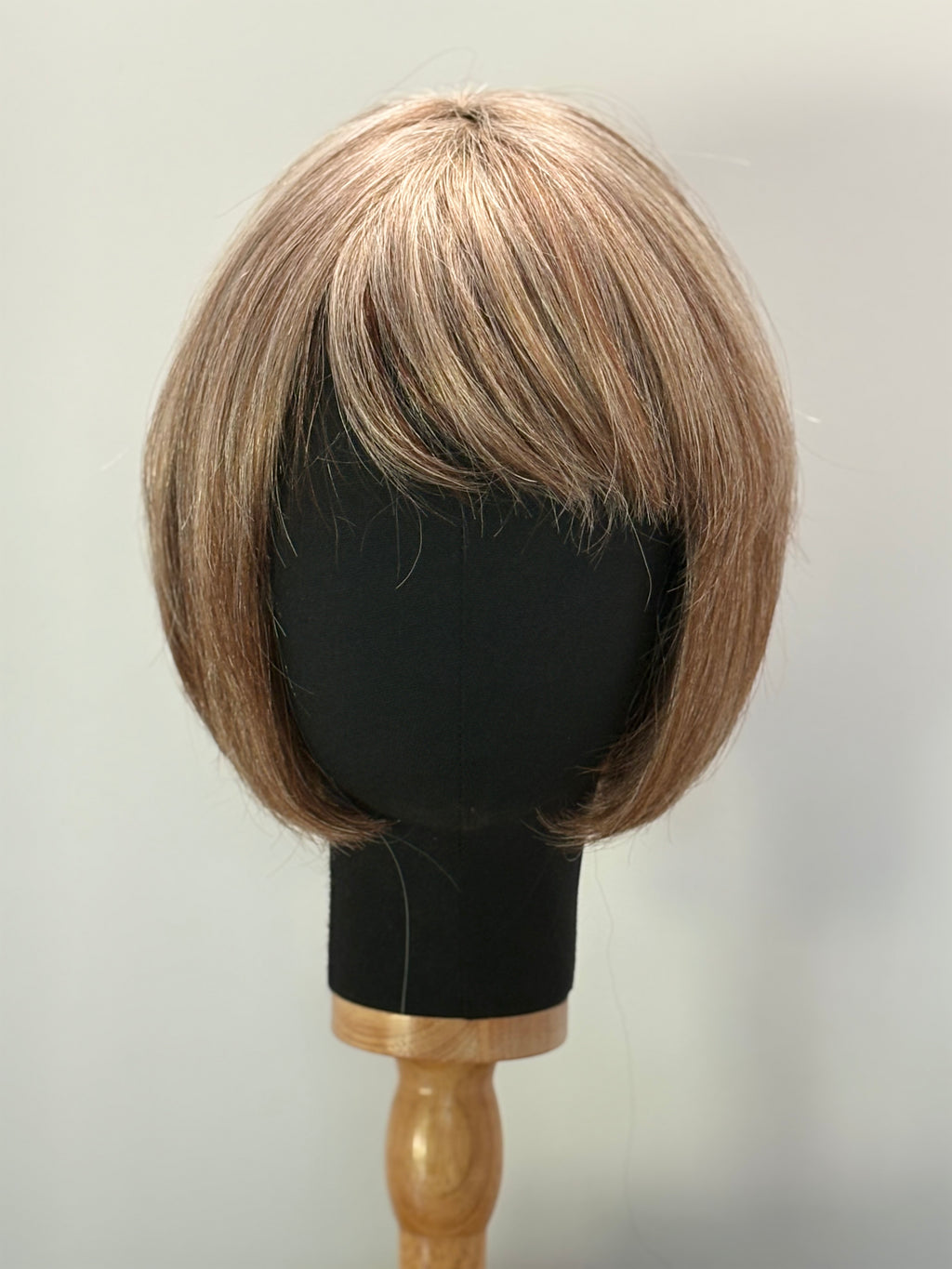 LUNA SYNTHETIC WIG