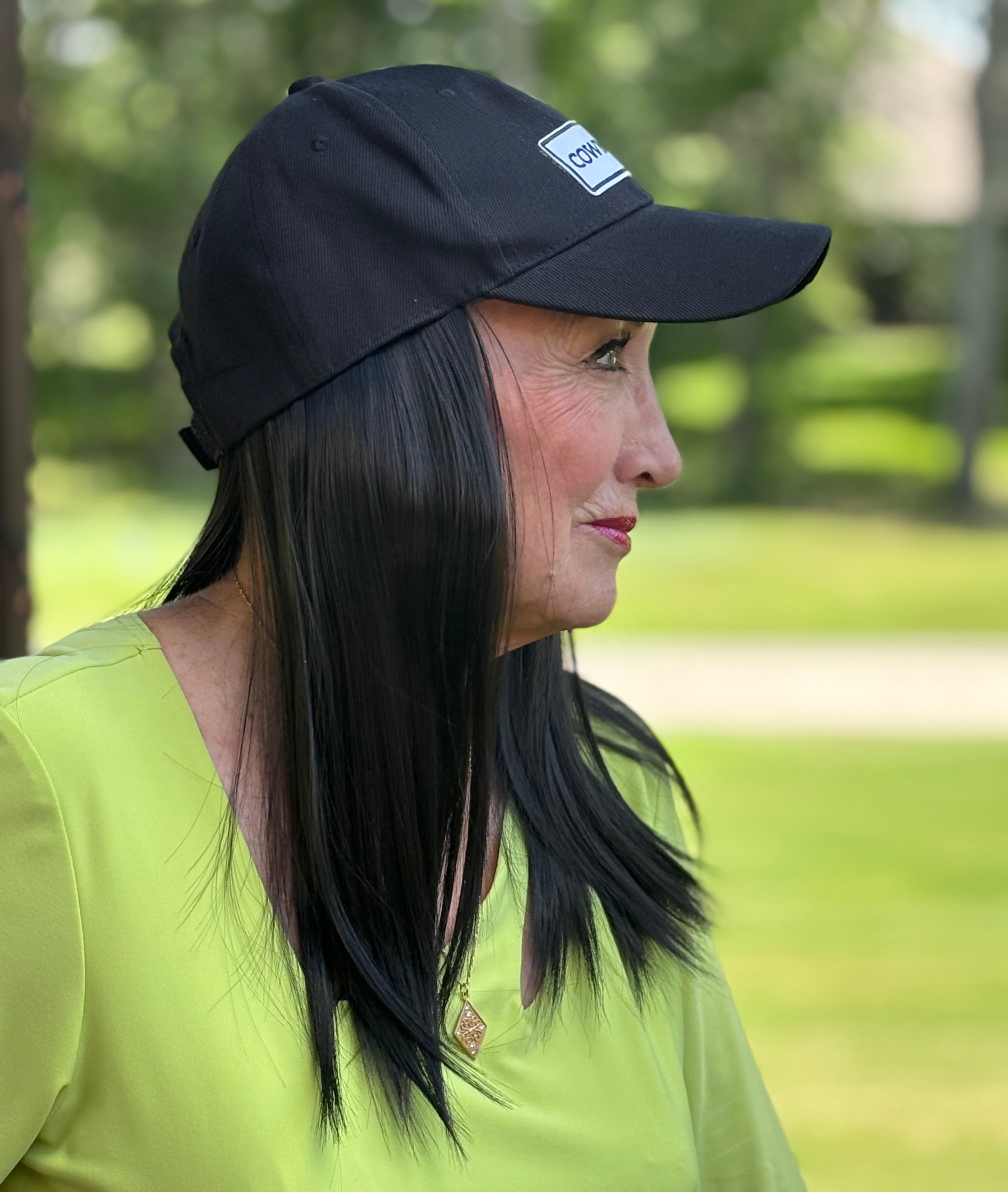 BLACK VELCRO ADJUSTABLE BASEBALL CAP/ SYNTHETIC HAIR