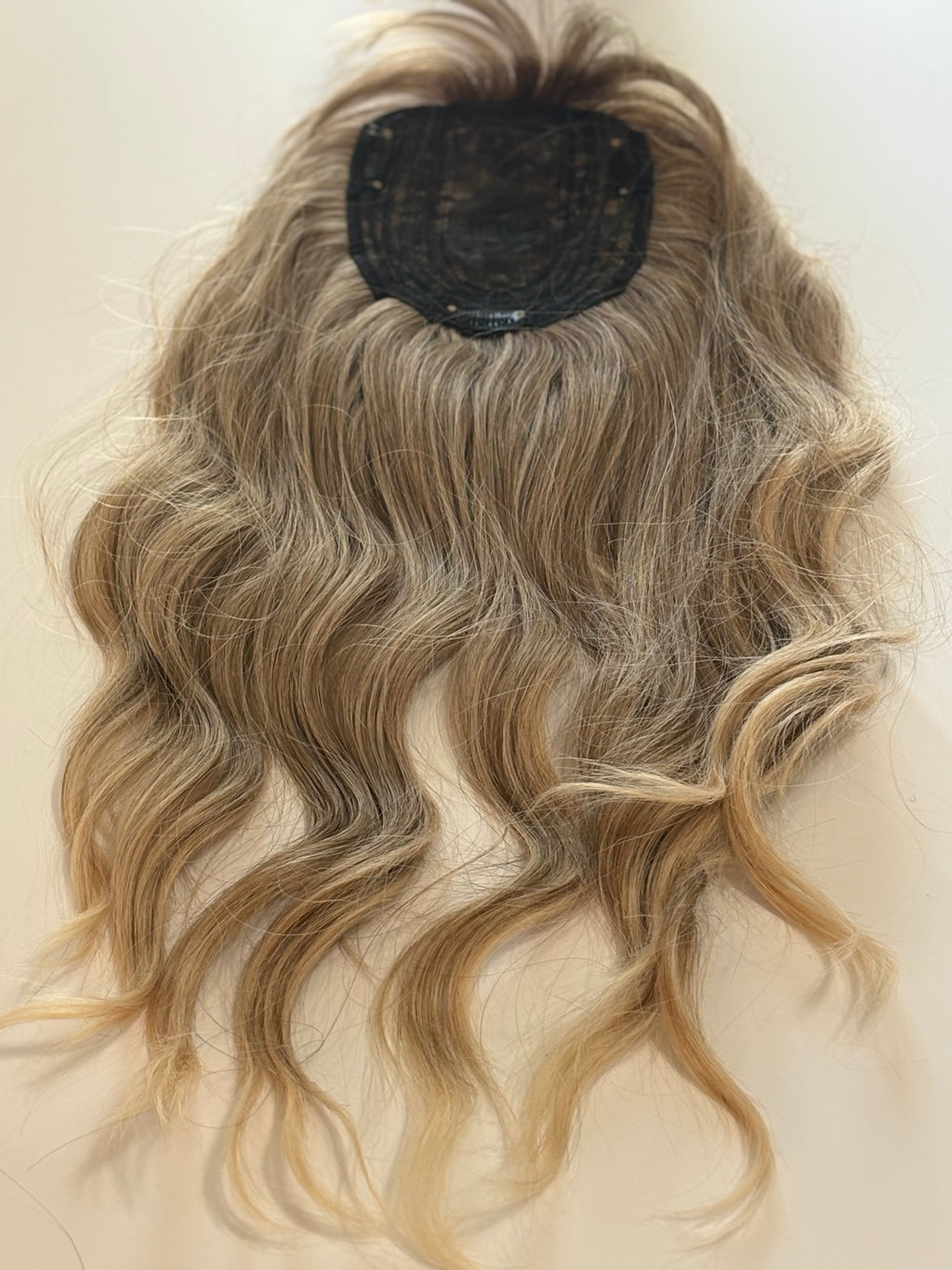 SYNTHETIC HAIR TOPPER